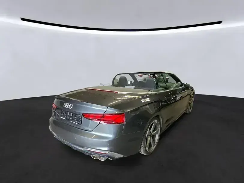 Gebraucht Audi S5 Cabriolet Ambiente 354 PS (260 kW) 2024 Grau Cabrio