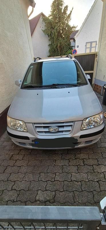 Grau Gebraucht 2005 Hyundai Matrix Van / Kleinbus | 1.450 € (Guter Preis) - Bild 1/4
