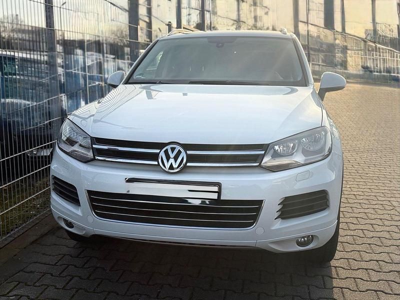 Gebraucht VW Touareg 204 PS (150 kW) 2013 Weiß SUV