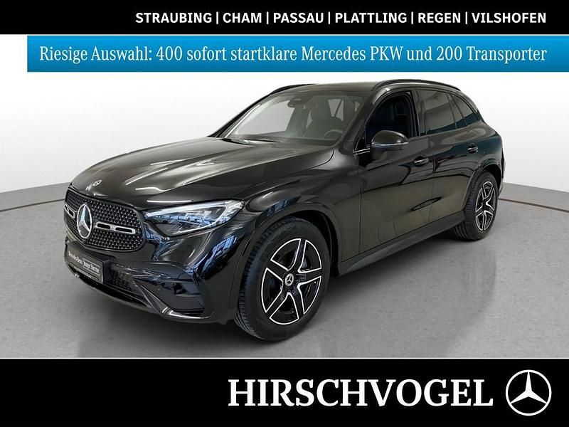 Schwarz Gebraucht 2025 Mercedes GLC220 AMG line SUV | 54.650 € - Bild 1/4
