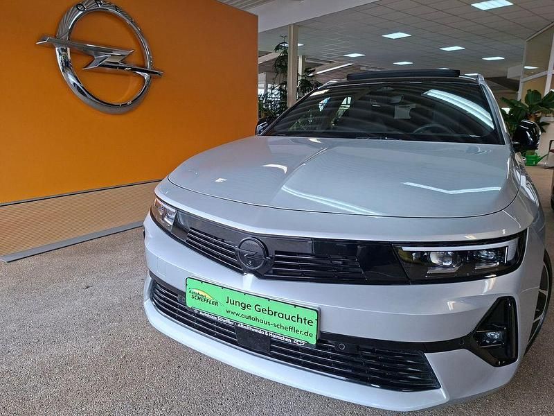 Gebraucht Opel Astra Ultimate 131 PS (96 kW) 2024 Grau Kombi