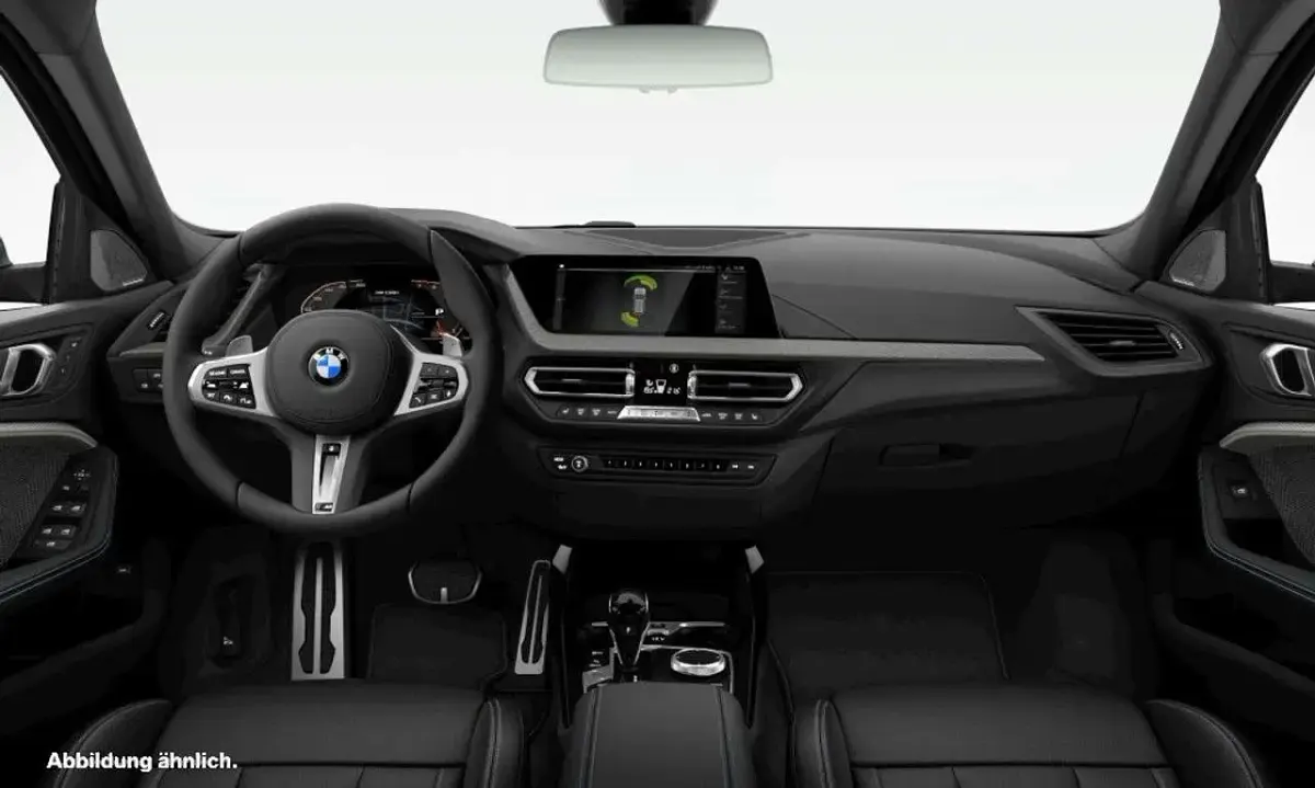 Gebraucht BMW M1 M Sport 306 PS (225 kW) 2023 Skyscraper grau Coupé