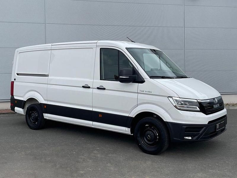 Neu MAN TGE 177 PS (130 kW) 2026 Weiß Van