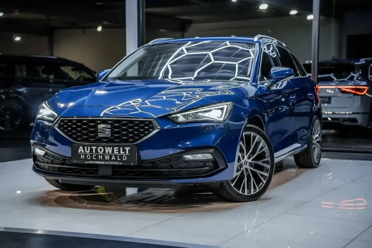 Gebraucht Seat Leon Beats 150 PS (110 kW) 2021 Blau Limousine
