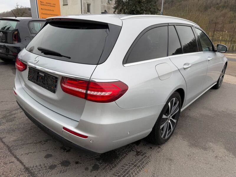 Gebraucht Mercedes E350 286 PS (210 kW) 2020 Silber Limousine