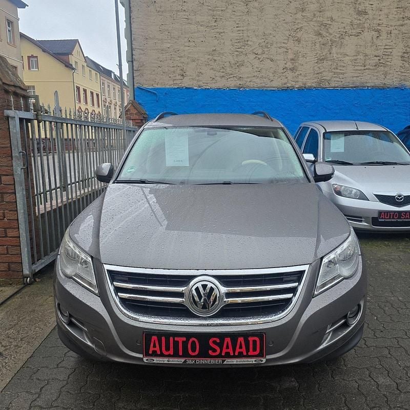 Grau Gebraucht 2009 VW Tiguan SUV | 6.400 € (Fairer Preis) - Bild 1/4