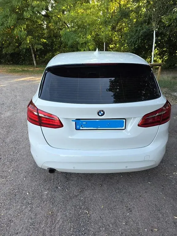 Gebraucht BMW 216 Active Tourer 102 PS (75 kW) 2017 Weiß Van / Kleinbus