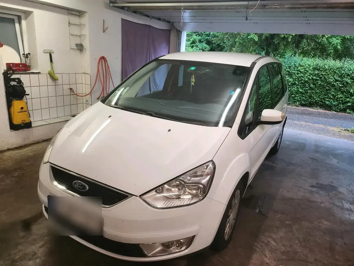 Gebraucht Ford Galaxy 116 PS (85 kW) 2009 Van / Kleinbus