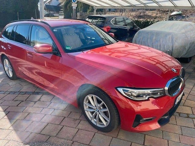 Gebraucht BMW 320 Efficient Dynamics 190 PS (139 kW) 2020 Rot Kombi