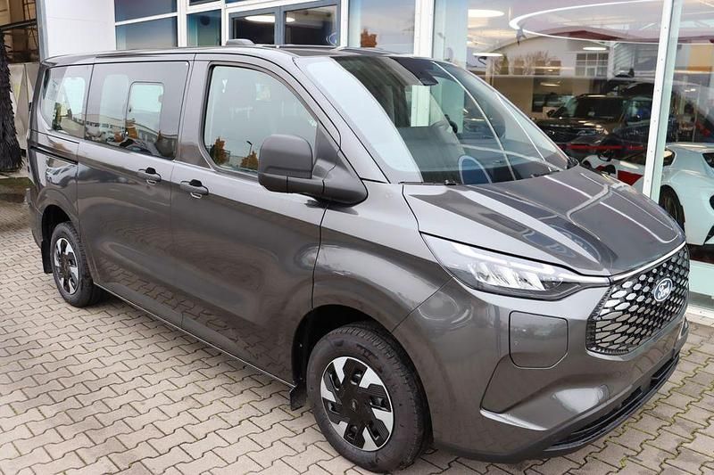 Nowe Ford Transit Limited 160 kW (218 KM) 2026 Biały Kombi