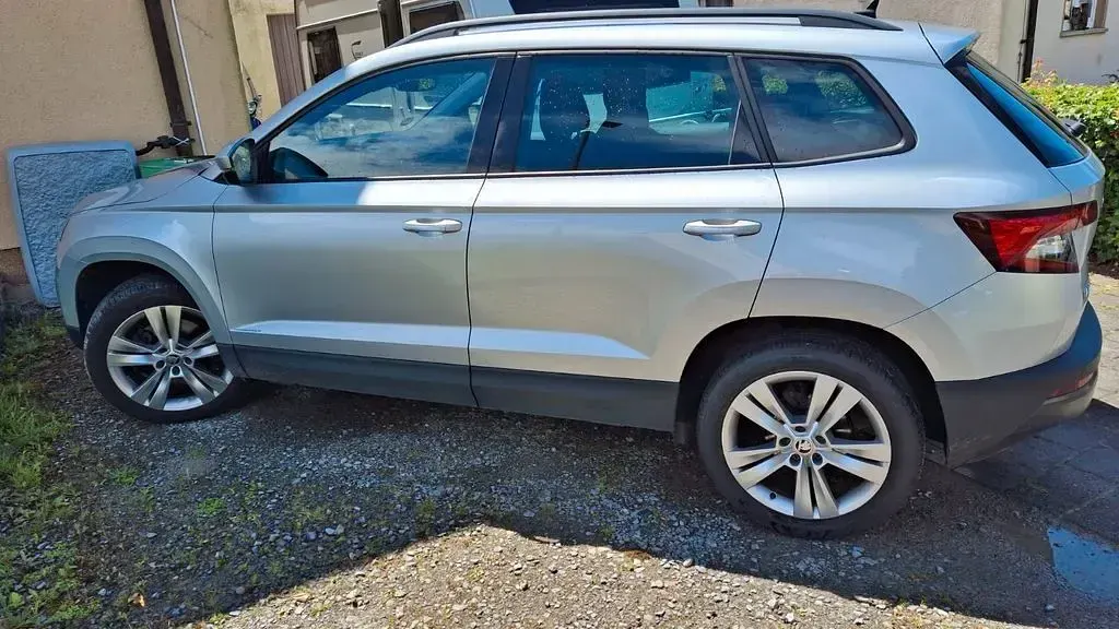 Gebraucht Skoda Karoq Style 150 PS (110 kW) 2019 Silber SUV