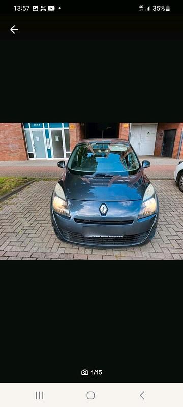 Schwarz Gebraucht 2010 Renault Scénic III Van / Kleinbus | 3.200 € (Guter Preis) - Bild 1/4