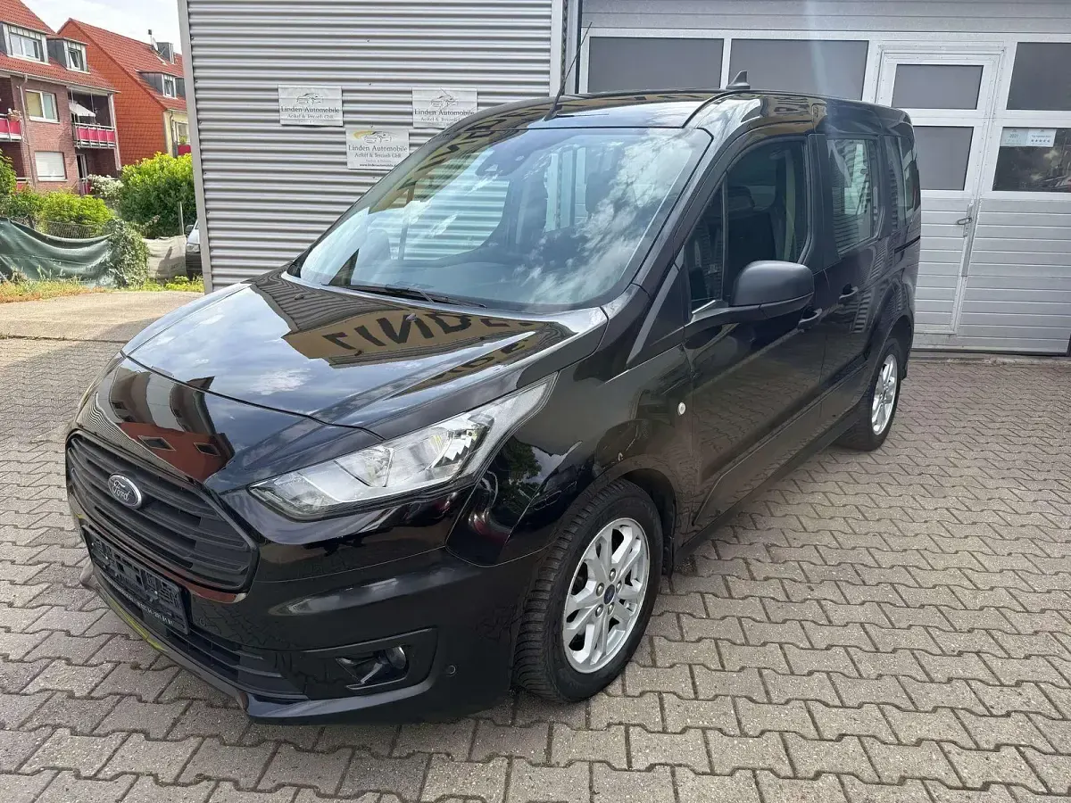 Gebraucht Ford Transit Connect Trend 99 PS (72 kW) 2022 Schwarz Van / Kleinbus