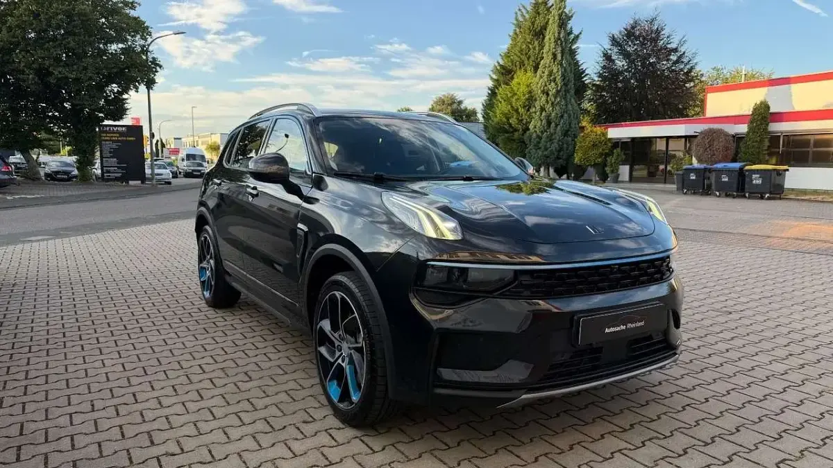 Gebraucht Lynk & Co 01 261 PS (191 kW) 2022 Schwarz SUV