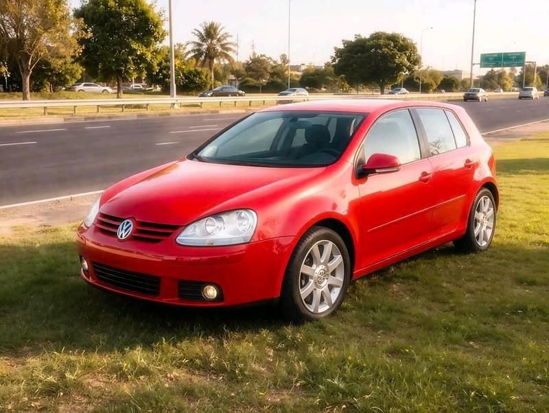 Gebraucht VW Golf 115 PS (84 kW) 2005 Rot Coupé