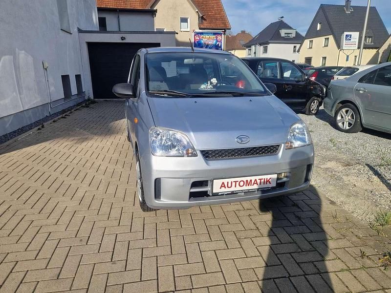 Gebraucht Daihatsu Cuore Plus 58 PS (42 kW) 2003 Grau Kleinwagen
