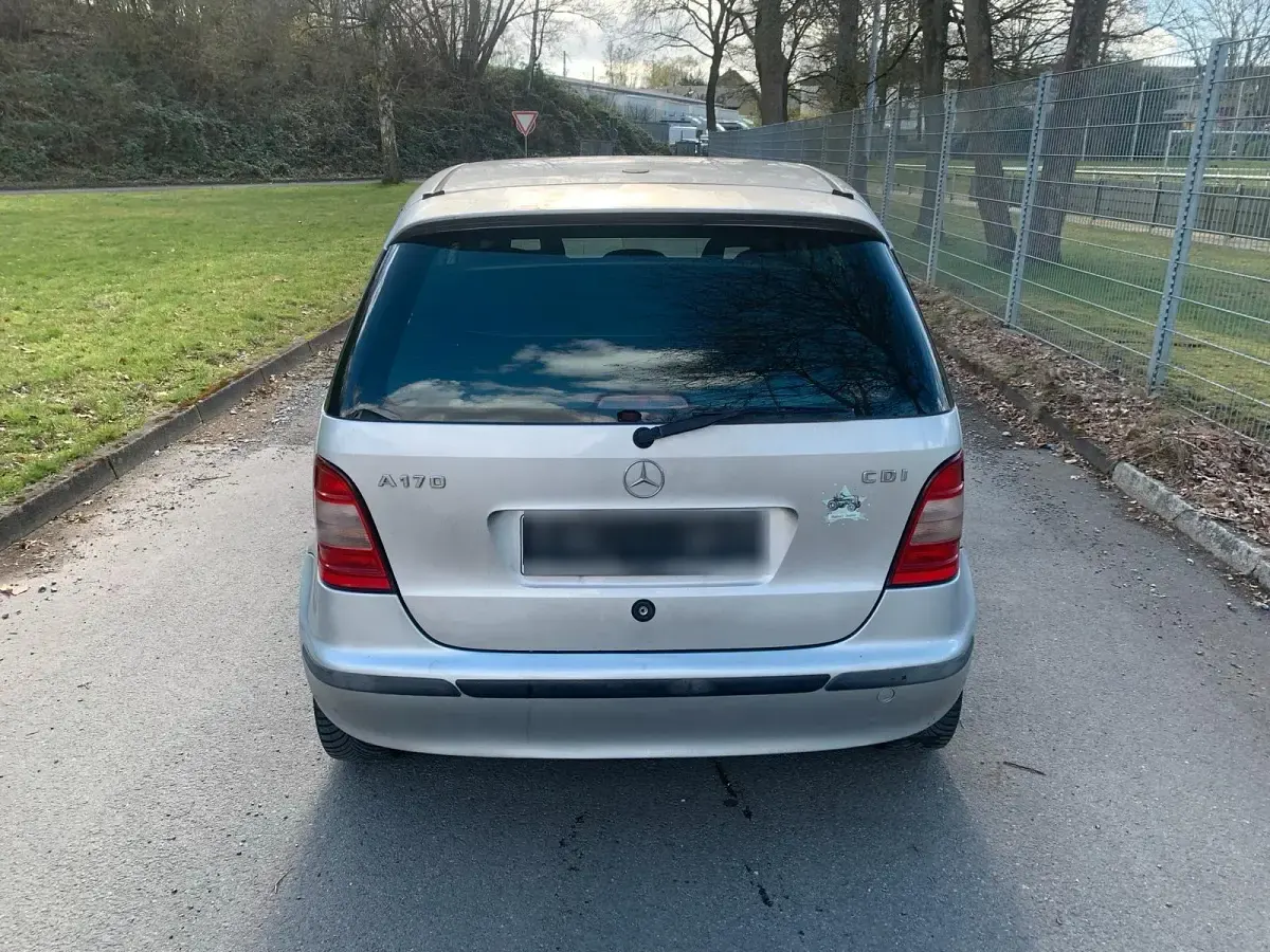 Gebraucht Mercedes A170 95 PS (69 kW) 2000 Silber Kleinwagen