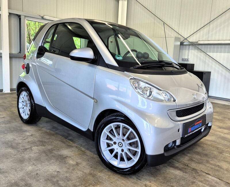 Silber Gebraucht 2007 Smart ForTwo Coupé Kleinwagen | 6.990 € (Teuer) - Bild 1/4