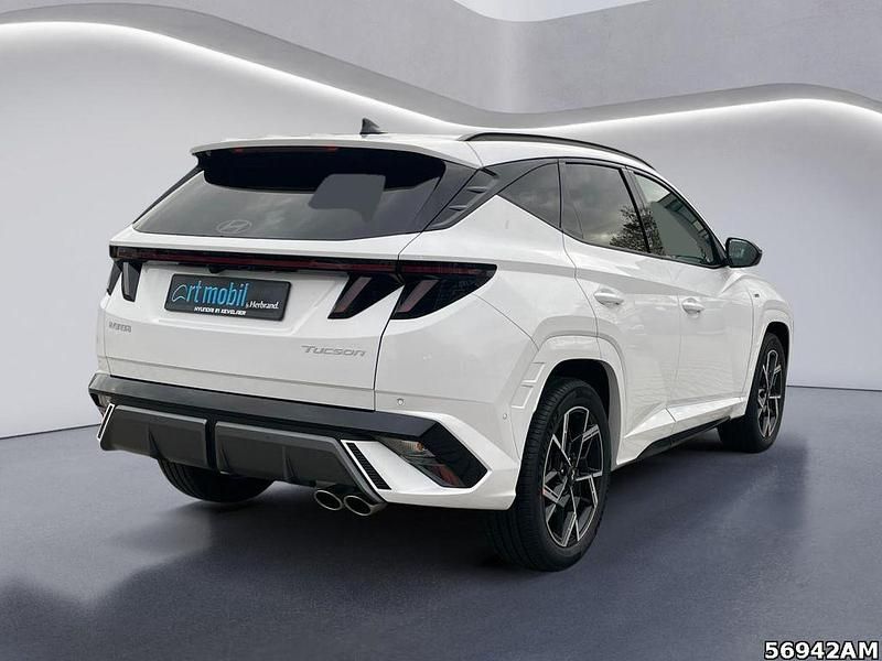 Neu Hyundai Tucson N Line 150 PS (110 kW) 2025 Atlas white SUV