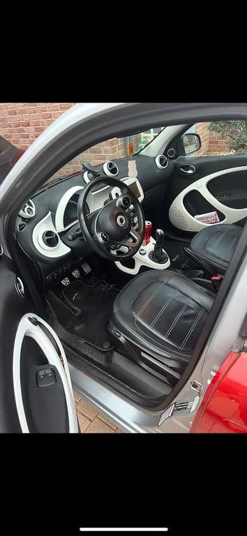 Gebraucht Smart ForFour 61 PS (44 kW) 2015 Rot Kleinwagen