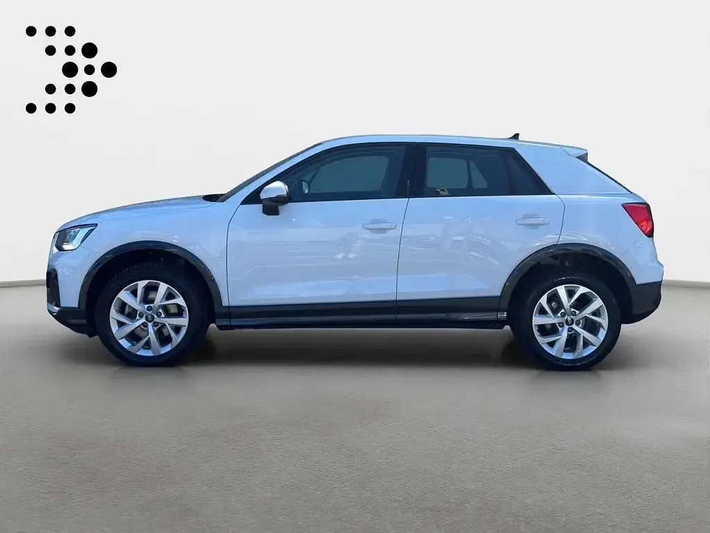 Gebraucht Audi Q2 Advanced Plus 150 PS (110 kW) 2025 Gletscherweiß metallic SUV