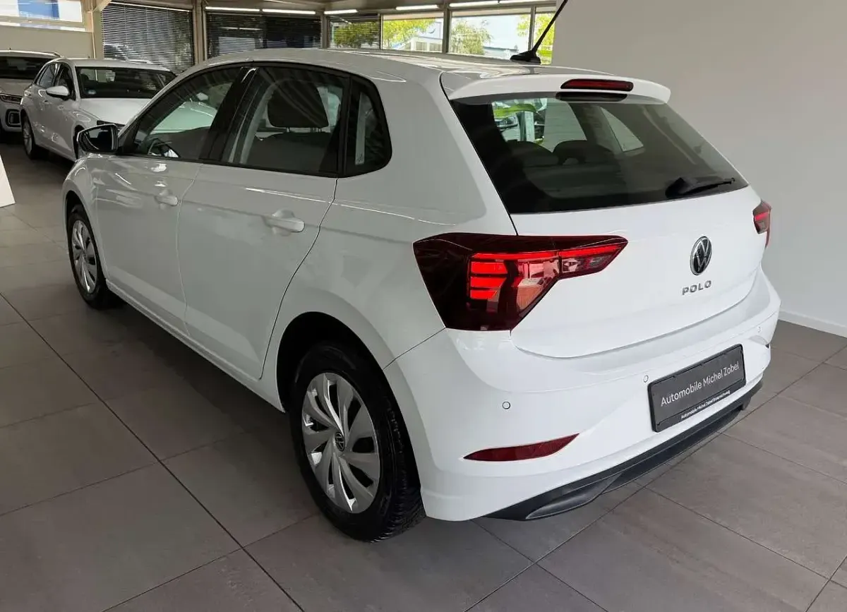 Gebraucht VW Polo IQ Drive 95 PS (69 kW) 2022 Weiß Kleinwagen