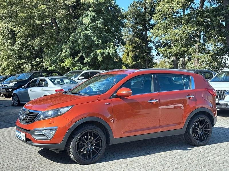 Gebraucht Kia Sportage Vision 136 PS (100 kW) 2010 Orange SUV