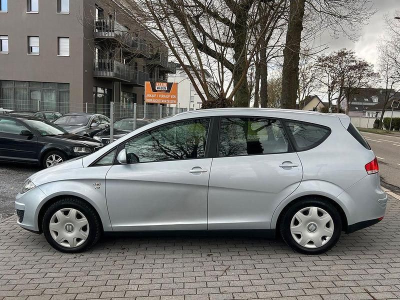 Gebraucht Seat Altea XL 160 PS (117 kW) 2011 Grau Van / Kleinbus