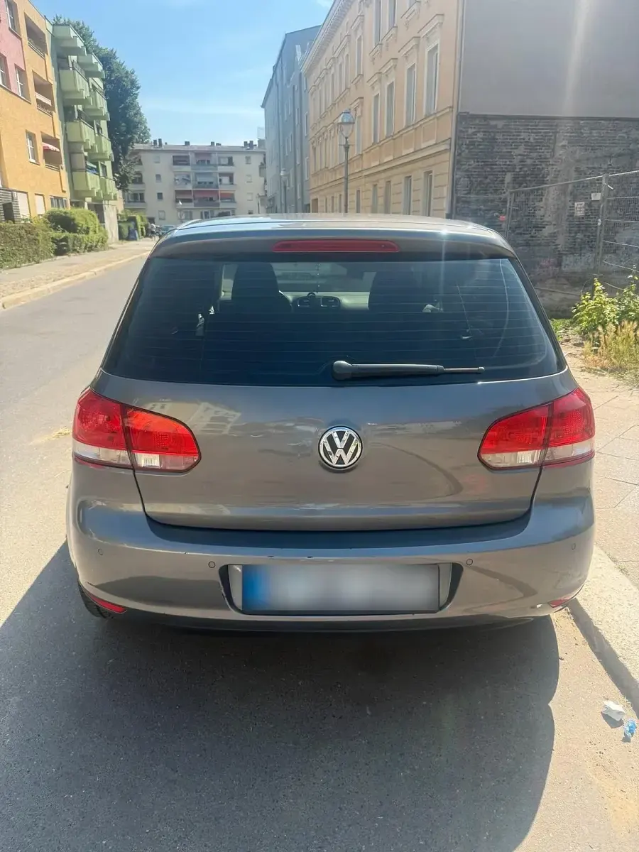 Gebraucht VW Golf VI 80 PS (58 kW) 2009 Grau Kleinwagen