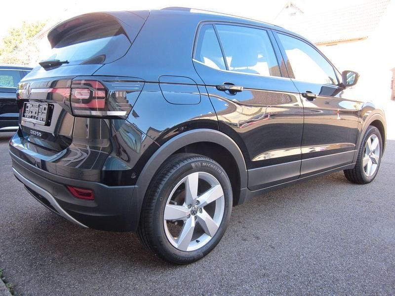 Gebraucht VW T-Cross Style 110 PS (80 kW) 2021 Schwarz SUV