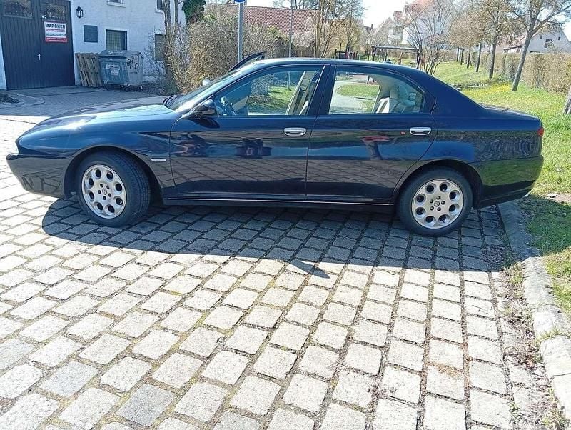 Gebraucht Alfa Romeo 166 155 PS (114 kW) 2000 Blau Limousine
