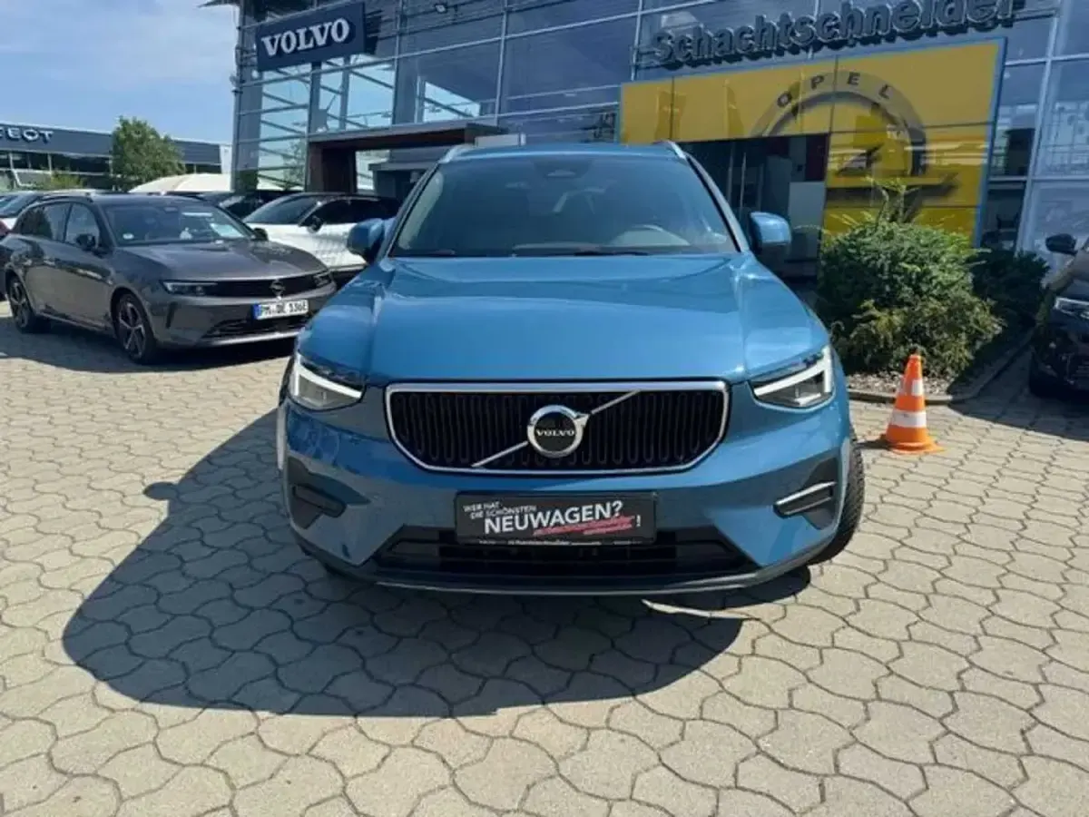 Gebraucht Volvo XC40 120 PS (88 kW) 2024 SUV