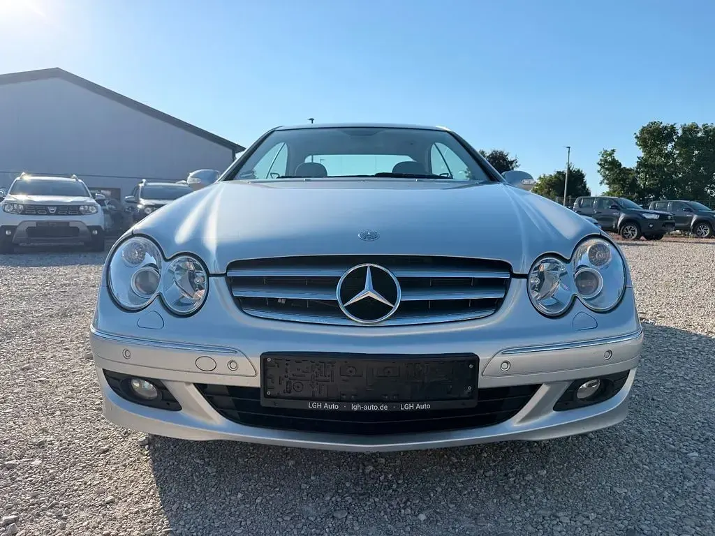 Gebraucht Mercedes CLK280 231 PS (169 kW) 2006 Silber Coupé
