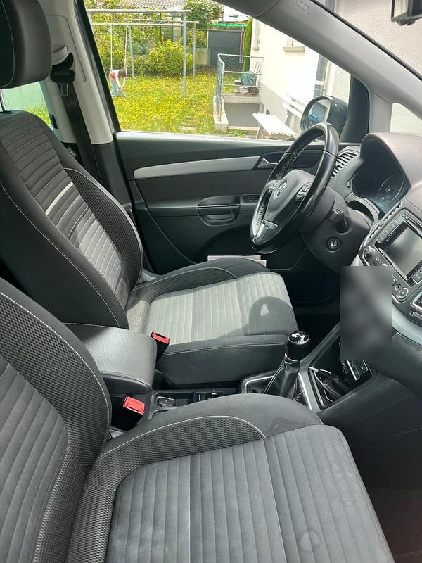 Gebraucht VW Sharan 177 PS (130 kW) 2014 Grau Van / Kleinbus