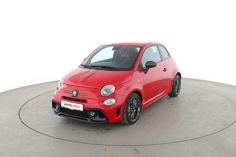 Rot Gebraucht 2024 Abarth 695 Kleinwagen | 26.010 € (Guter Preis) - Bild 1/3