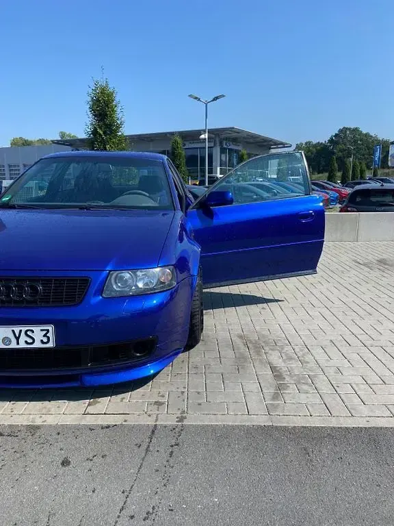 Gebraucht Audi S3 Sport 224 PS (164 kW) 2000 Blau Kleinwagen