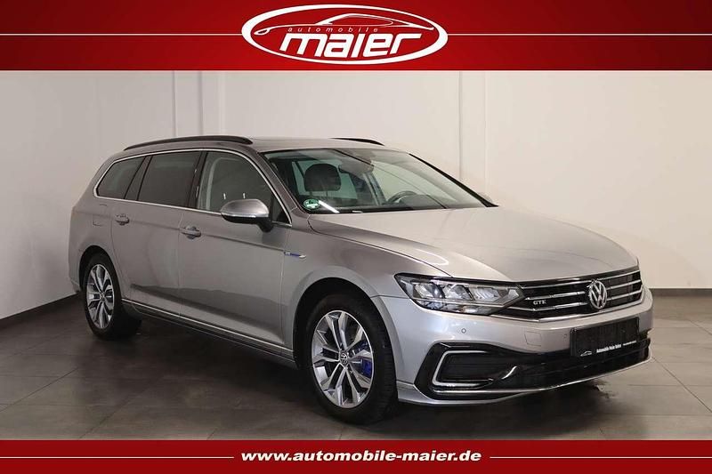 Pyritsilber metallic Gebraucht 2020 VW Passat GTE Kombi | 18.400 € (Superpreis) - Bild 1/4