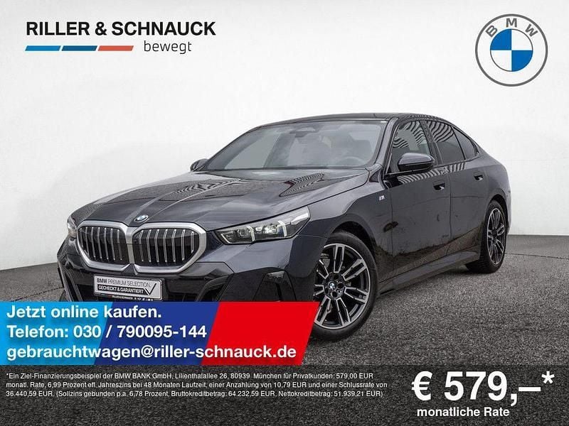 Schwarz Gebraucht 2024 BMW 520 M Sport Limousine | 52.950 € (Superpreis) - Bild 1/4