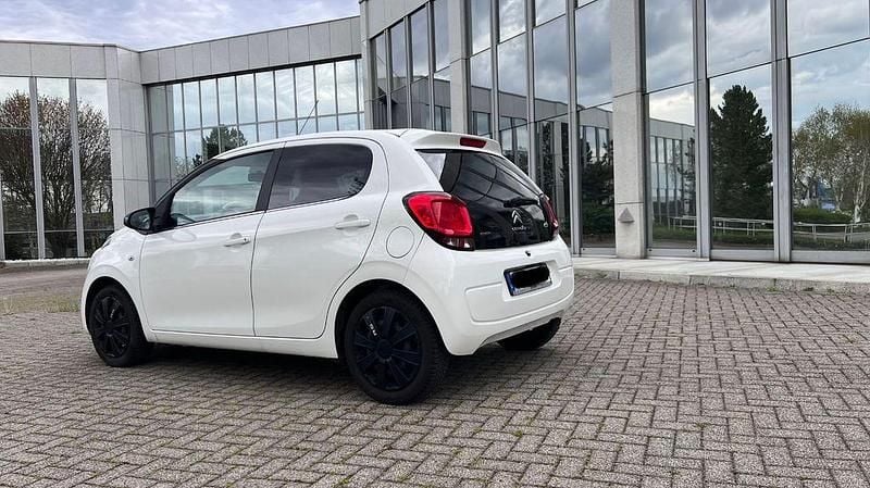 Gebraucht Citroën C1 SELECTION 69 PS (50 kW) 2017 Weiß Kleinwagen
