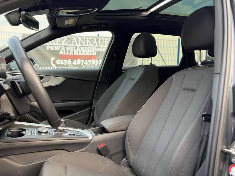 Gebraucht Audi A4 Ambiente 150 PS (110 kW) 2019 Grau Kombi
