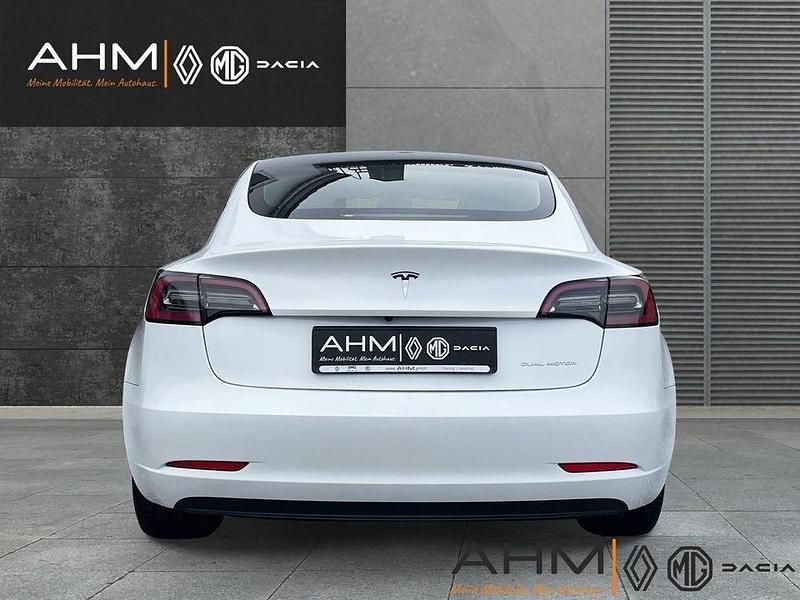 Gebraucht Tesla Model 3 324 kW (441 PS) 2023 Weiß Limousine