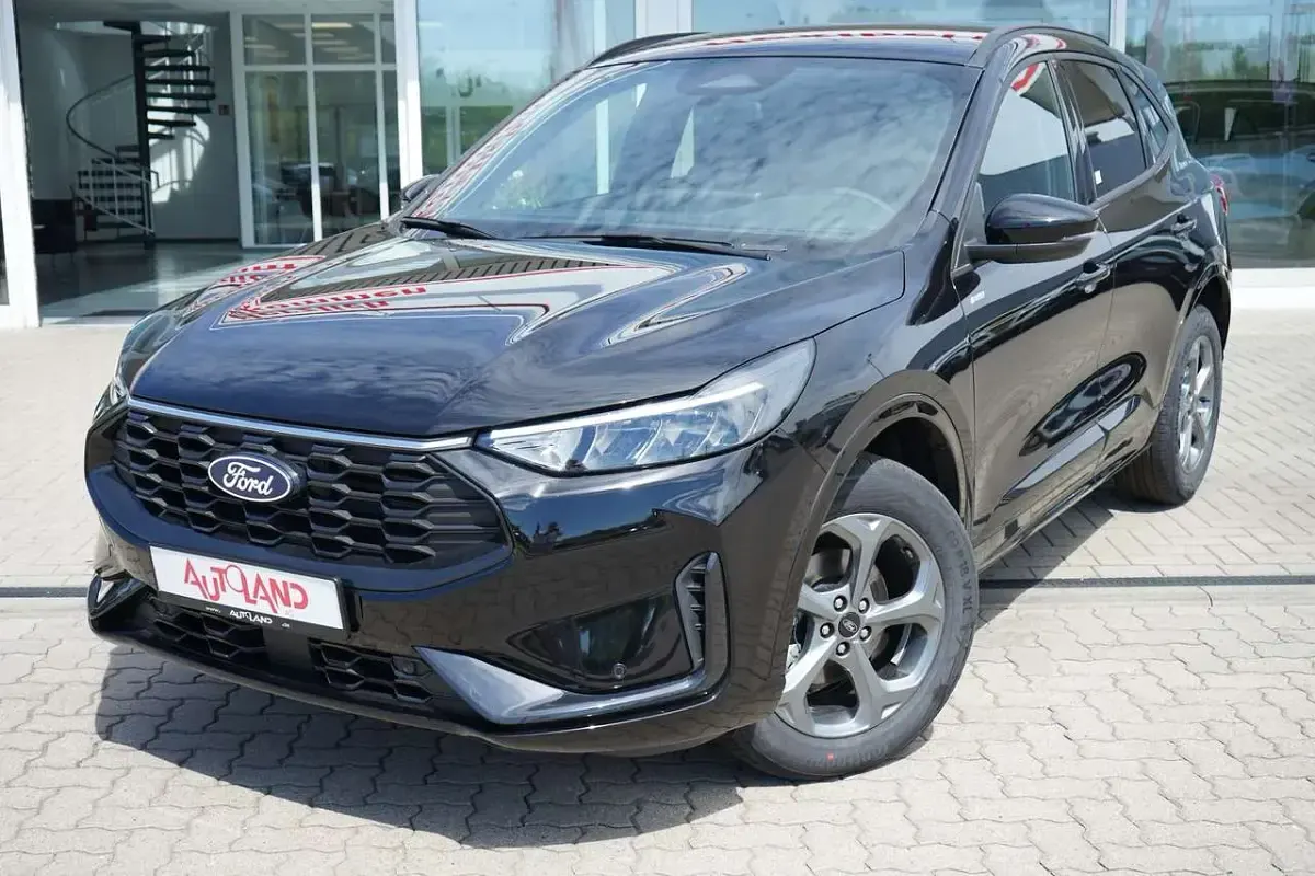 Neu Ford Kuga ST-Line 190 PS (139 kW) 2026 Schwarz SUV