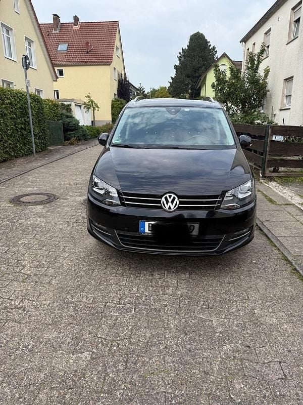 Schwarz Gebraucht 2013 VW Sharan Van / Kleinbus | 8.900 € (Fairer Preis) - Bild 1/4