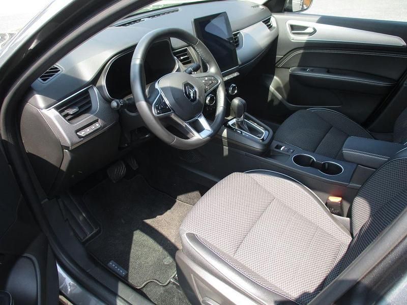 Gebraucht Renault Arkana Techno 140 PS (102 kW) 2023 Graphitgrau metallic SUV