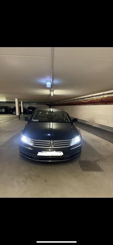 Second-hand VW Phaeton 245 CP (180 kW) 2015 Negru Berlinǎ