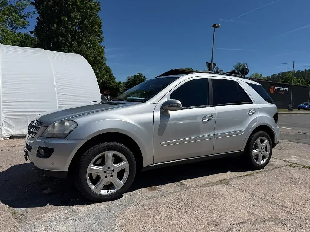 Gebraucht Mercedes ML420 306 PS (225 kW) 2006 Silber SUV