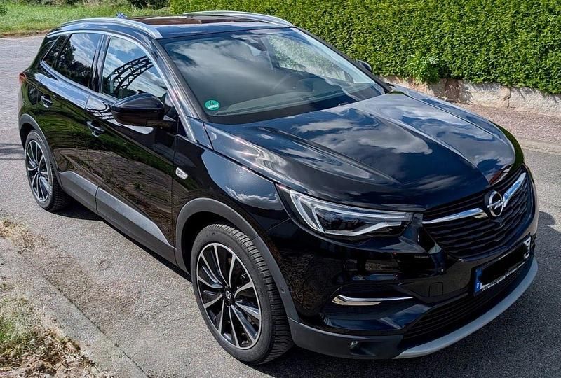 Schwarz Gebraucht 2021 Opel Grandland X Ultimate SUV | 18.990 € (Superpreis) - Bild 1/4