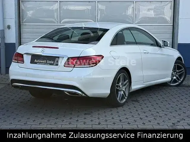 Gebraucht Mercedes E350 AMG line 252 PS (185 kW) 2013 Weiß Coupé