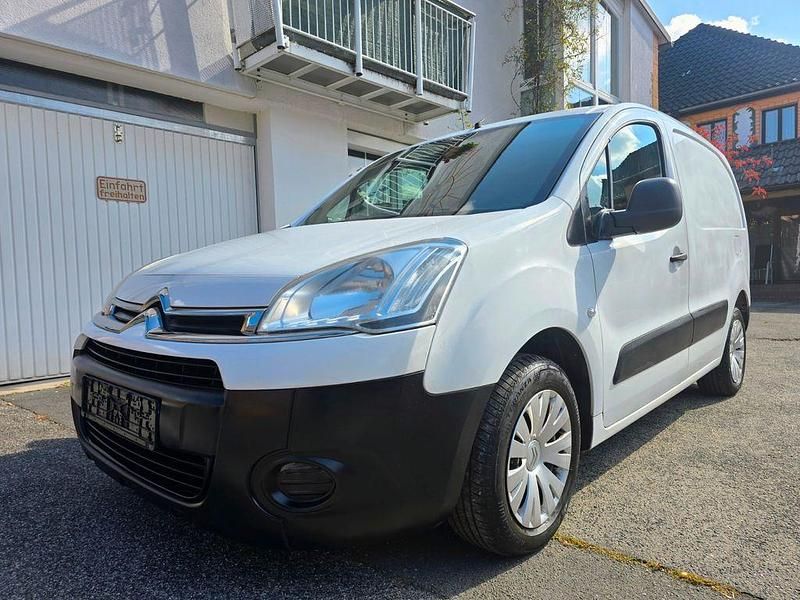 Weiß Gebraucht 2012 Citroën Berlingo Van / Kleinbus | 5.999 € (Fairer Preis) - Bild 1/4