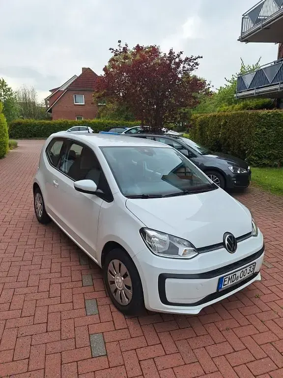 Używany VW up! 65 KM (47 kW) 2021 Biały Hatchback